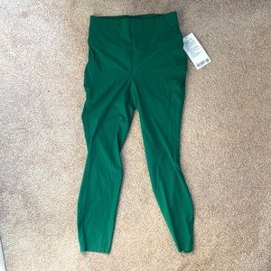 NWT Lululemon Base Pace HR Tight 25” Ribbed Green